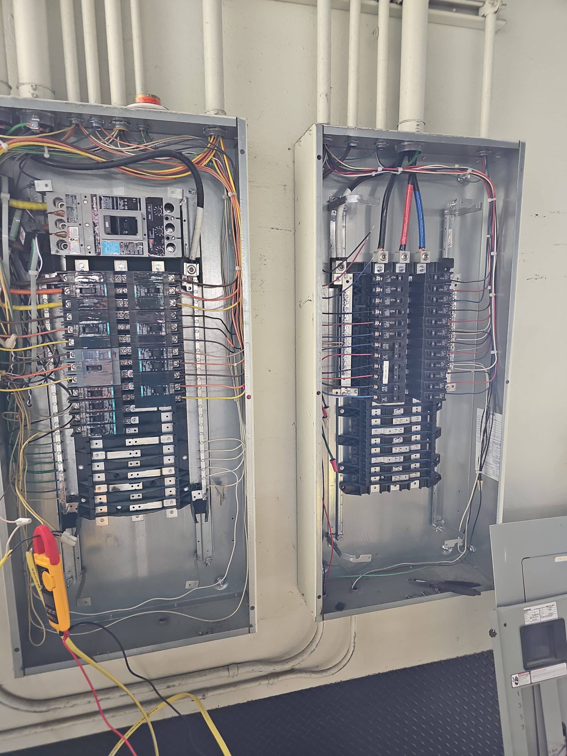 Service disconnect coordinated with utility; new main breaker installed — Los Angeles